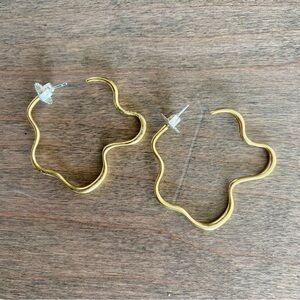 Madewell wavy hoop earrings